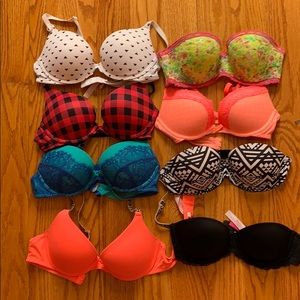 Lot of VS bras!!